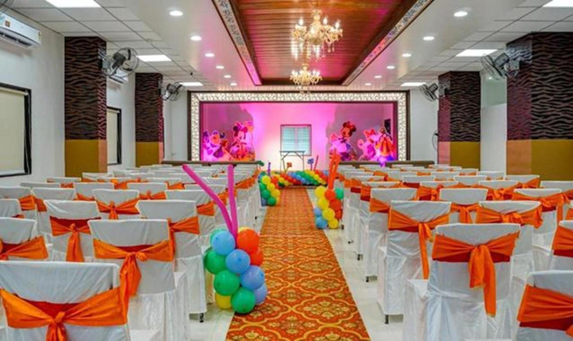 Hotel Omkar Executive Yerandwane Exterior foto